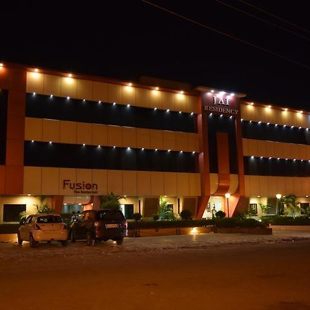 Jai Residency Hotel Gandhidham Ngoại thất bức ảnh